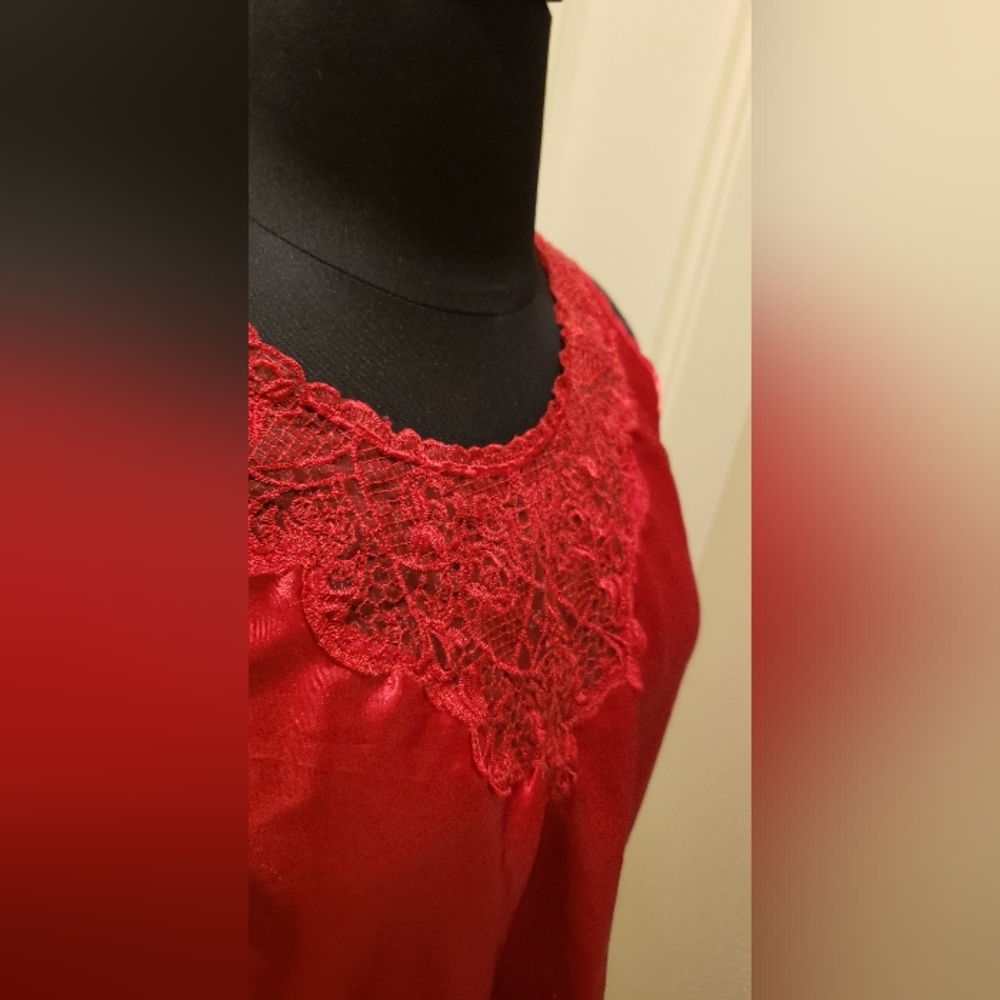 Cato Red Lace-Trimmed Camisole - Picture 5 of 10